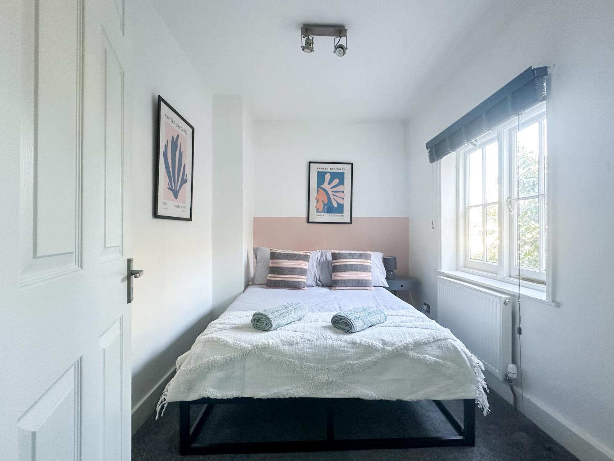 Stylish & Spacious Centre 3-bedroom Townhouse - Sleeps 6 Canterbury